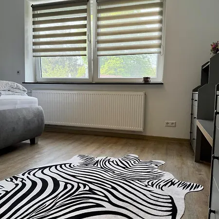 Am Wald Und Hannover Stadt, Contactless Check -in, Free Parking, Ronnenberg