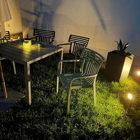 Apartman Am Wald Und Hannover Stadt, Contactless Check -in, Free Parking, *
