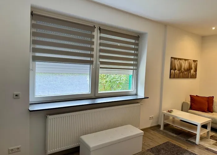 Appartement Am Wald Und Hannover Stadt, Contactless Check -in, Free Parking, Ronnenberg